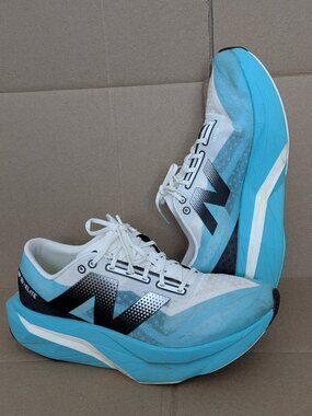 Size 10 Women's New Balance FuelCell SuperComp SC Elite Running Shoes Blue .